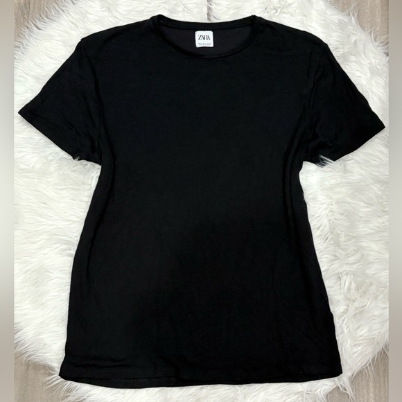 Zara Classic Black Short Sleeve Tee Size L (Stretch) - Picture 1 of 4